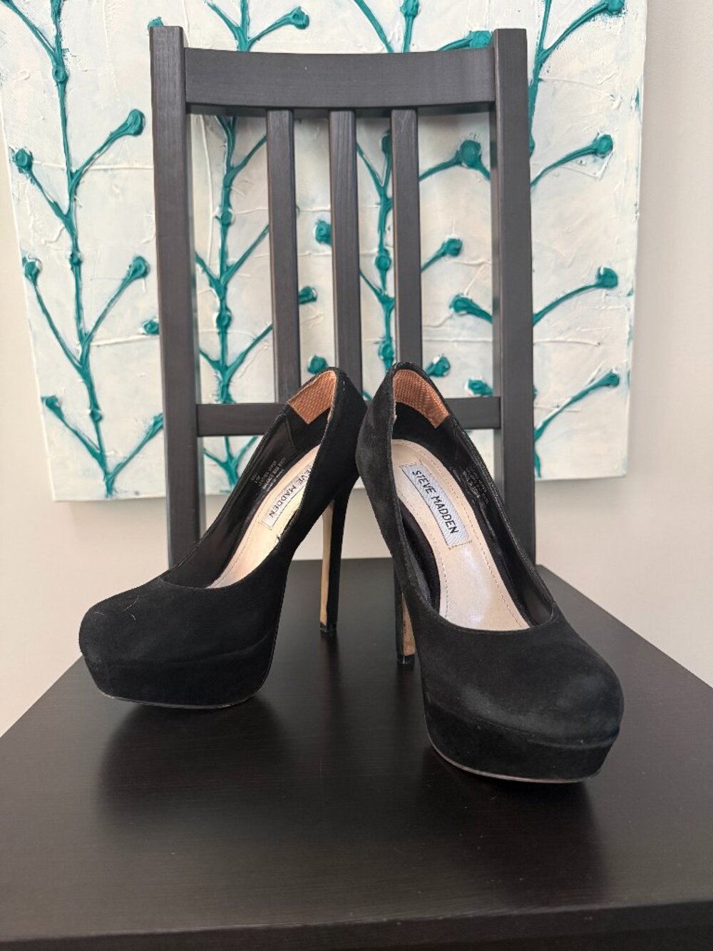 Steve Madden suede platform pumps
